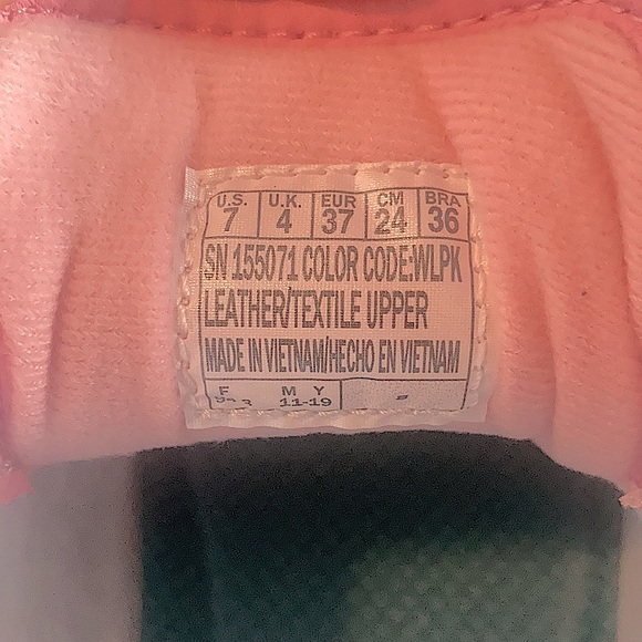 L.A. Gear Sketchers Low Top Sneakers - Picture 3 of 4